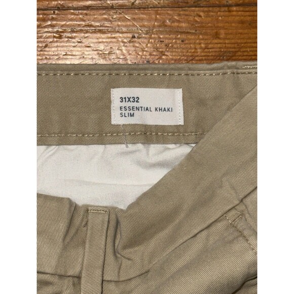 GAP Mens 31x32 Tan Slim Essential Khaki Pants Dress Pants - Picture 2 of 3